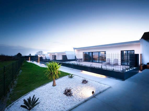 Villas Cardas 桑亨霍 外观 照片